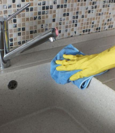 Чем чистить раковину из искусственного камня?